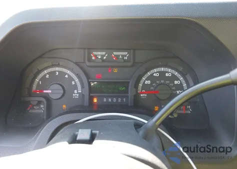 2014 Ford E-250 Commercial z USA, uszkodzony, nr VIN 1FTNE2EL2EDA34852